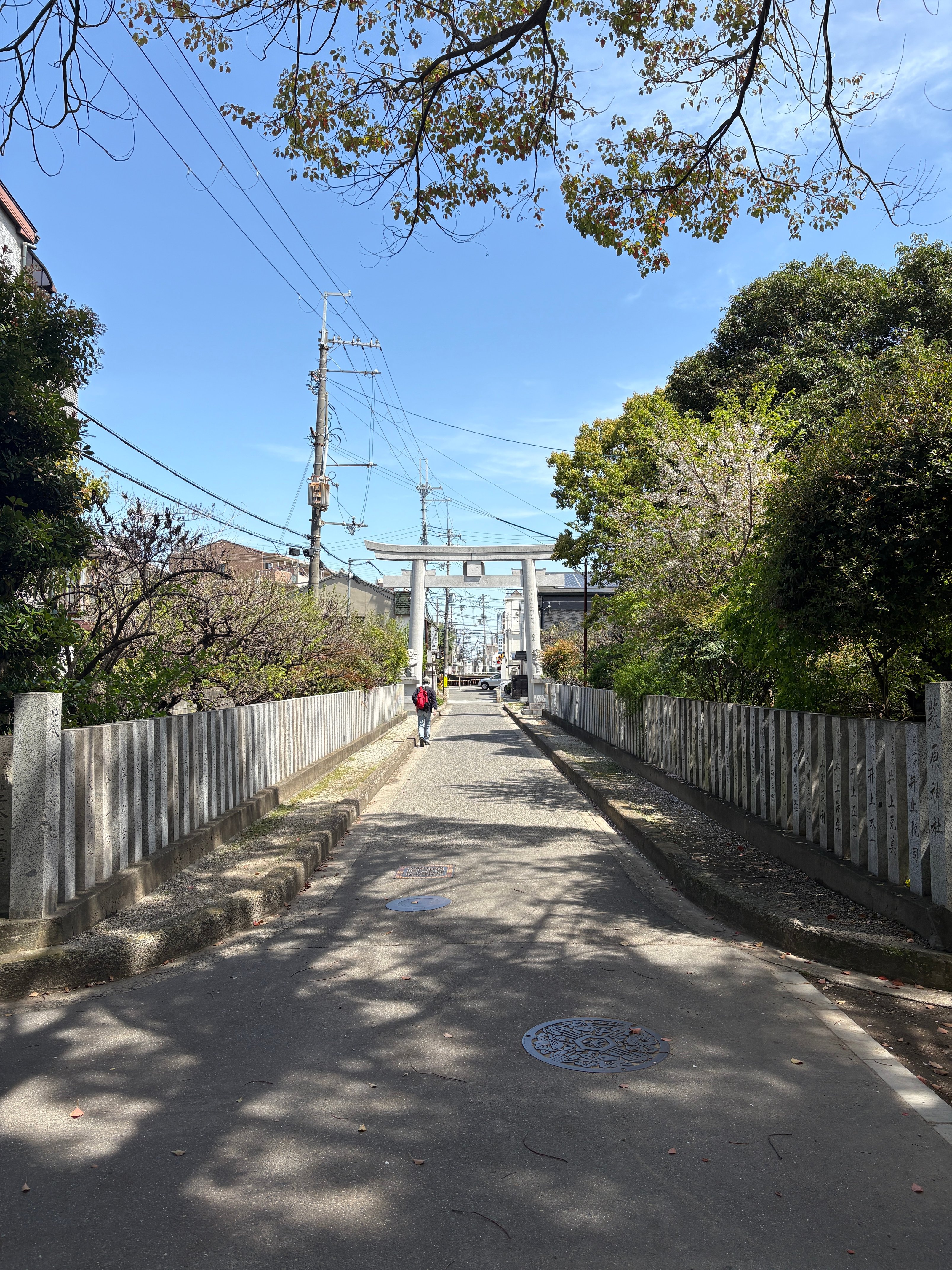 萩原天神の東向き参道
